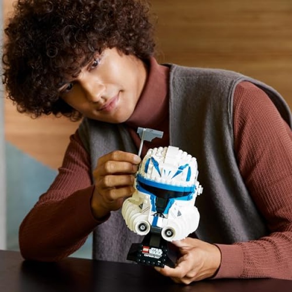 LEGO Star Wars Captain Rex Helmet The Clone Wars Set 75349 - Image 8