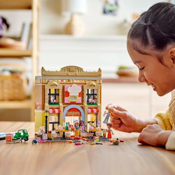 LEGO Friends Restaurant & Cooking School Toy Food Set 42655 - Image 6