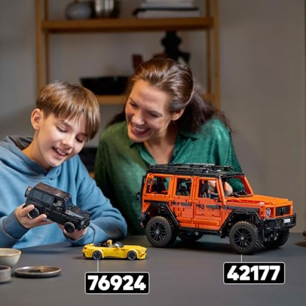 LEGO Technic Mercedes-Benz G 500 PROFESSIONAL Line Set 42177 - Image 7
