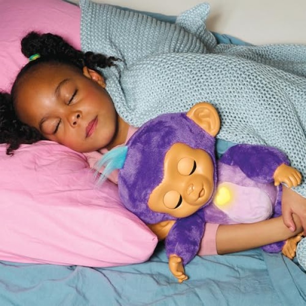 Fingerlings Care 'n' Cuddles Interactive Baby Monkey - Image 4