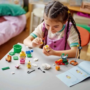 LEGO Super Mario Adventures with Interactive Peach 71441