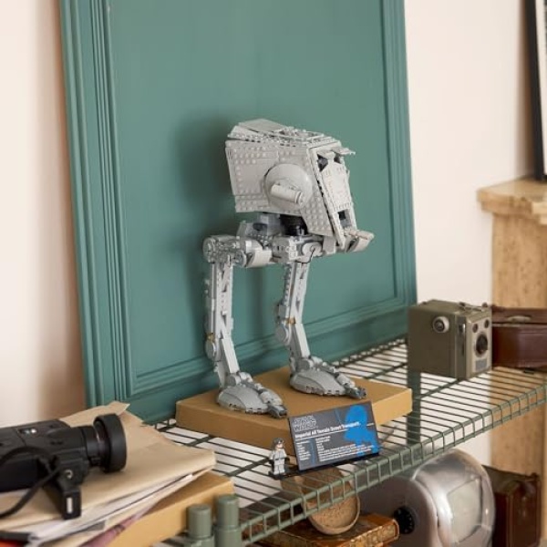 LEGO Star Wars AT-ST Walker Building Set for Adults 75417 - Image 2