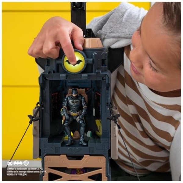 Batman Transforming Vehicle Playset - Image 5