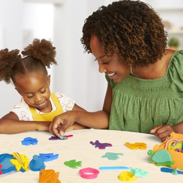 Play-Doh Rainbow Animal Storage Set with 8 Tubs - Image 5