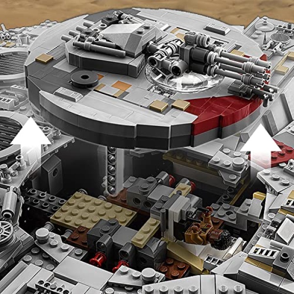 LEGO Star Wars Millennium Falcon Collector Series Set 75192 - Image 5